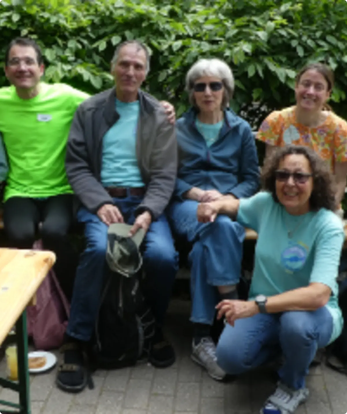 vlnr Martina, Janina, Boris, Georg, Thea, Christine, Valentina, vorne Ute L, Paraclimbing Wettbewerb in Karlsruhe 2025 | © Ute Biedermann